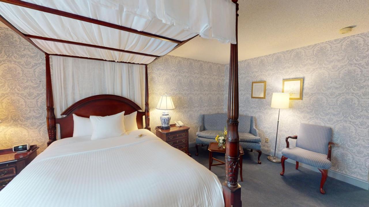 The Farmington Inn And Suites Екстериор снимка